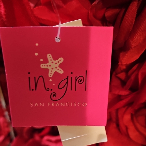 In Girl NWT Girls Stylish Red SoftvLong Sleeve Top Size Small 7/8 - Picture 2 of 9